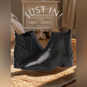 Aldo Chelsea black ankle boot NWOT